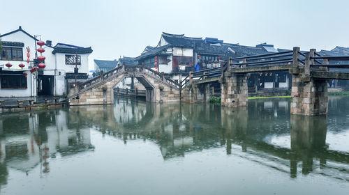 智能肿瘤学教育部医药基础研究创新中心获批在渝建设