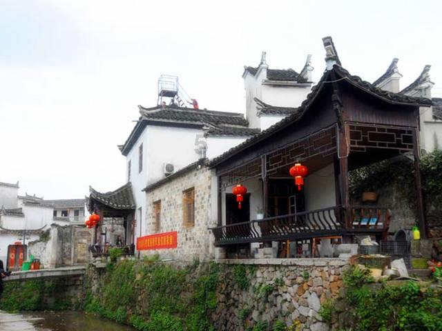 结婚五年，婆婆对儿子儿媳不管不问， 竟然要求她老了儿媳妇伺候她，写儿媳妇养老协议。为什么这样？游戏画面